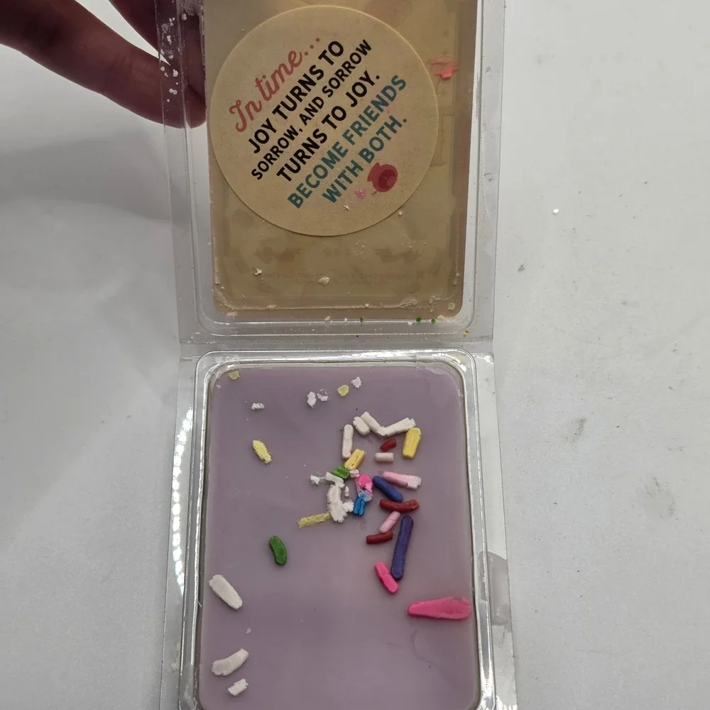 Wax Melts 3oz Purple‎ Boardwalk Twisted Taffy Crumble Candle Co